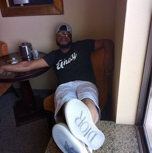 Meet your Posher, Eugene